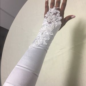 Bridal Gloves